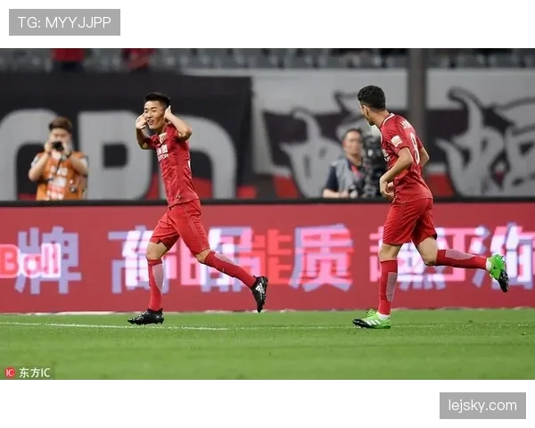 布鲁诺中场直塞更具威胁：撕开防线的关键进化